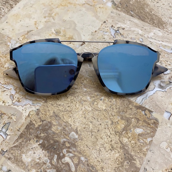 Dior Mirrored Sunglasses - Picture 1 of 5